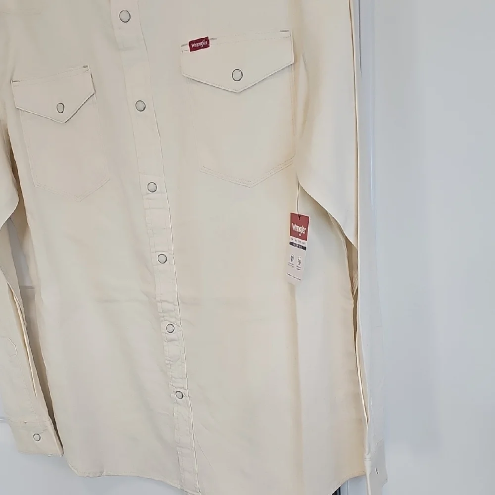Wrangler Men's Casual Cream Button Down Shirt - Picture 4 of 4